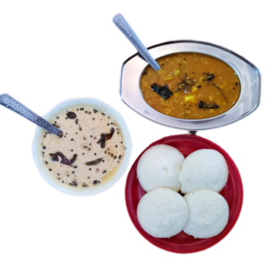 4 IDLI with Sambhar & Peanut Sauce